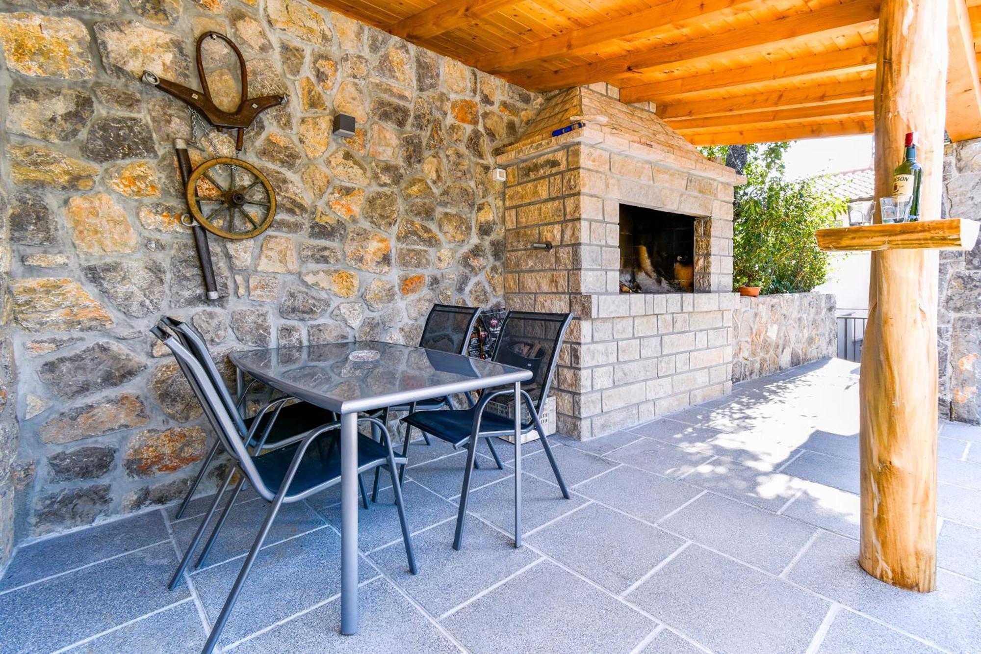 Apartman Lavanda Sa Bazenom I Okucnicom 4* Hreljin Eksteriør bilde