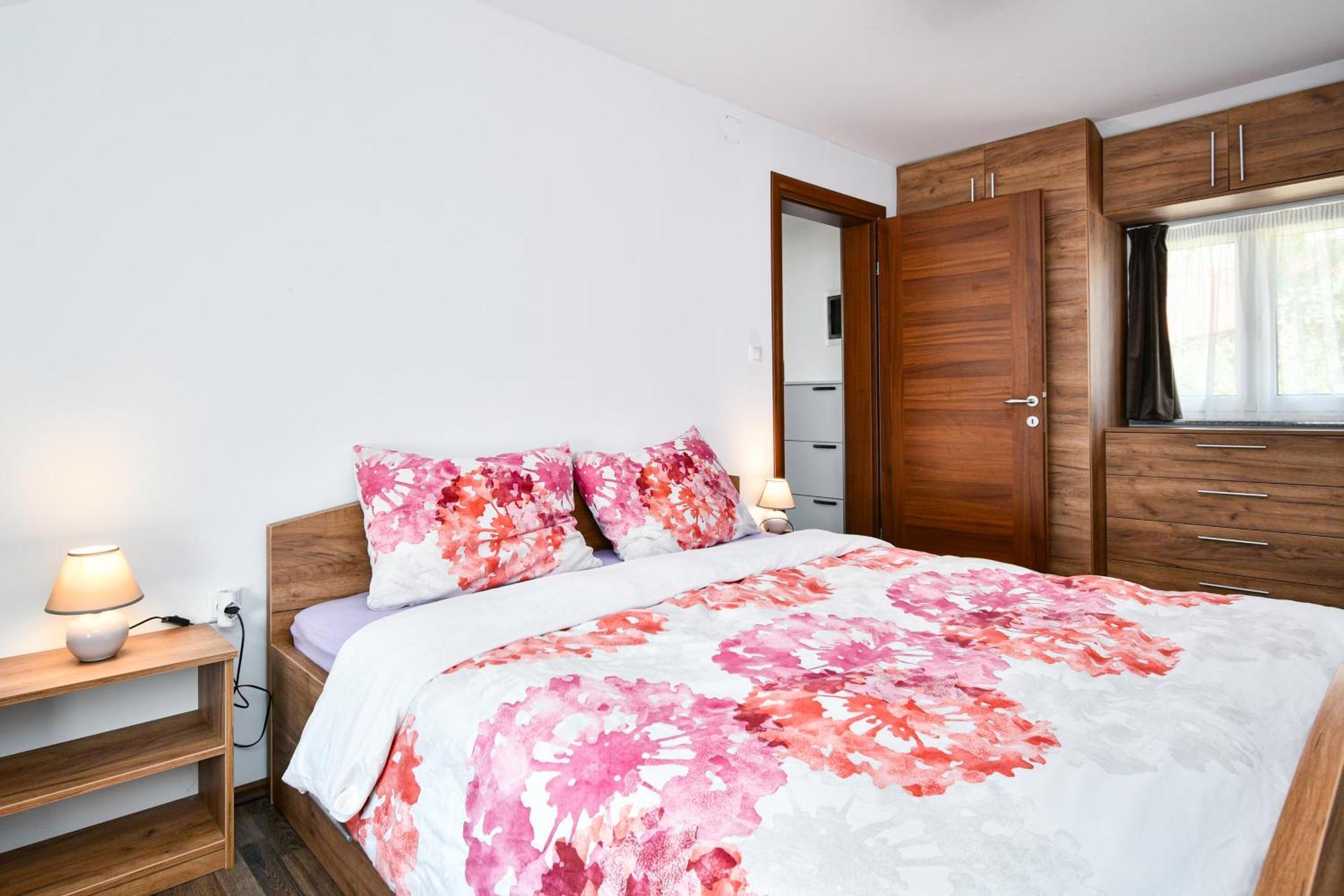 Apartman Lavanda Sa Bazenom I Okucnicom 4* Hreljin Eksteriør bilde